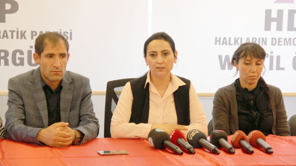 "Biz de durmadık, durmayacağız da."