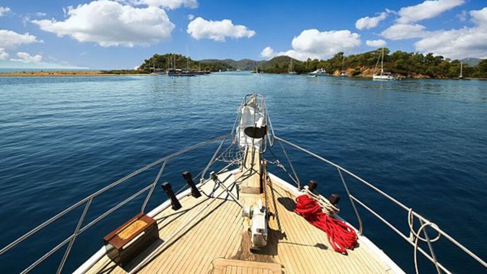 Mavi turda 'dümene' komşu geçti!