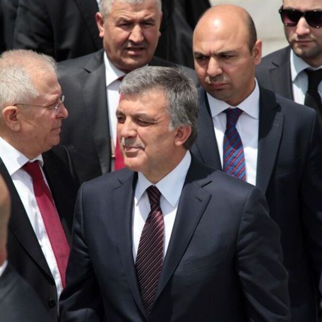 Gül o ricayı kırmadı