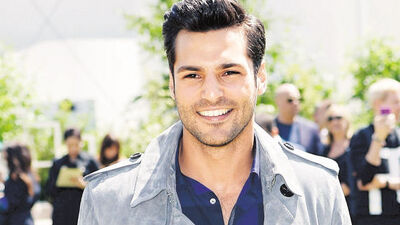 'Dantel kravat takarım'