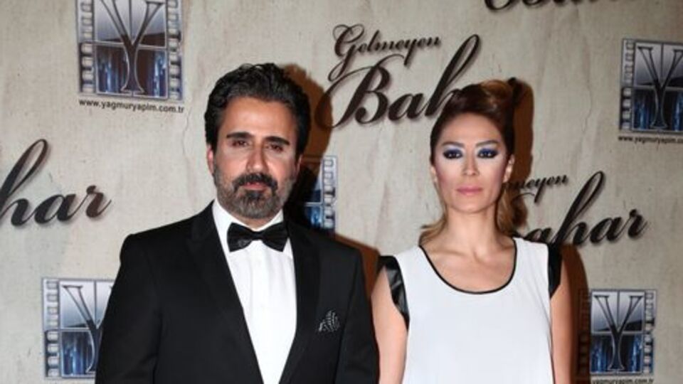 Emrah'a bir şok daha!