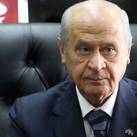 Bahçeli: Koltuk tedarikçiliğine heveslenenler...