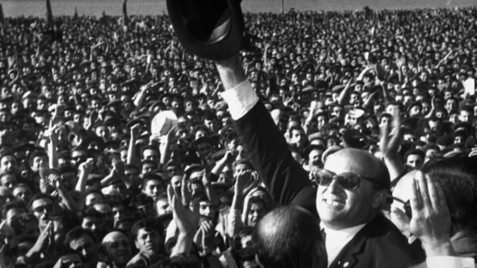 'Zoraki' siyasetten 'istikbalin başvekili'ne