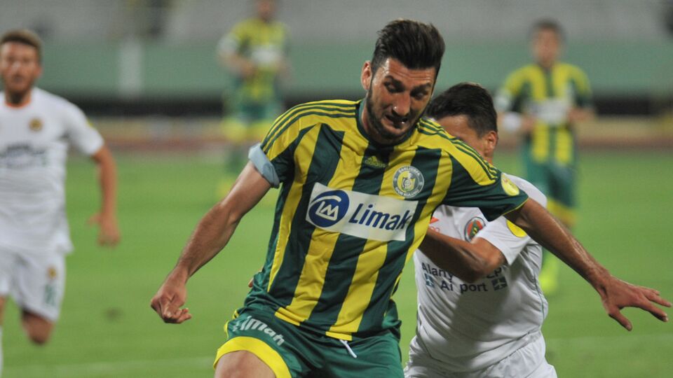 Adilovic'le yollar ayrılıyor