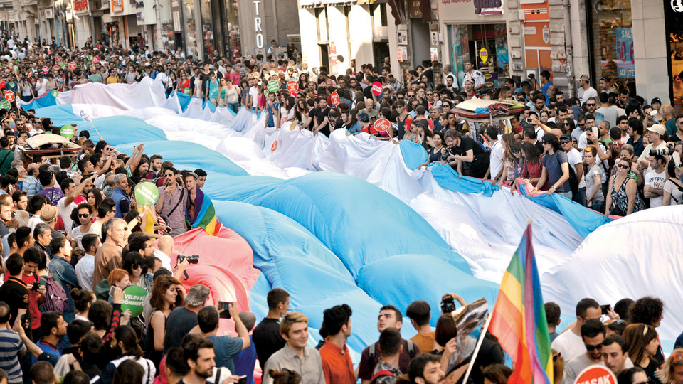 İstiklal'de 6. Trans Onur Yürüyüşü