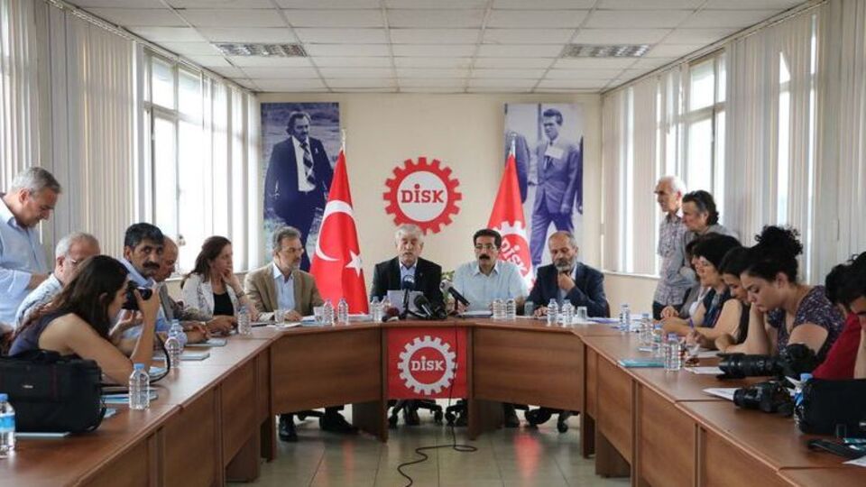 Sendikalardan 1 Mayıs'ta Taksim yasağına suç duyurusu