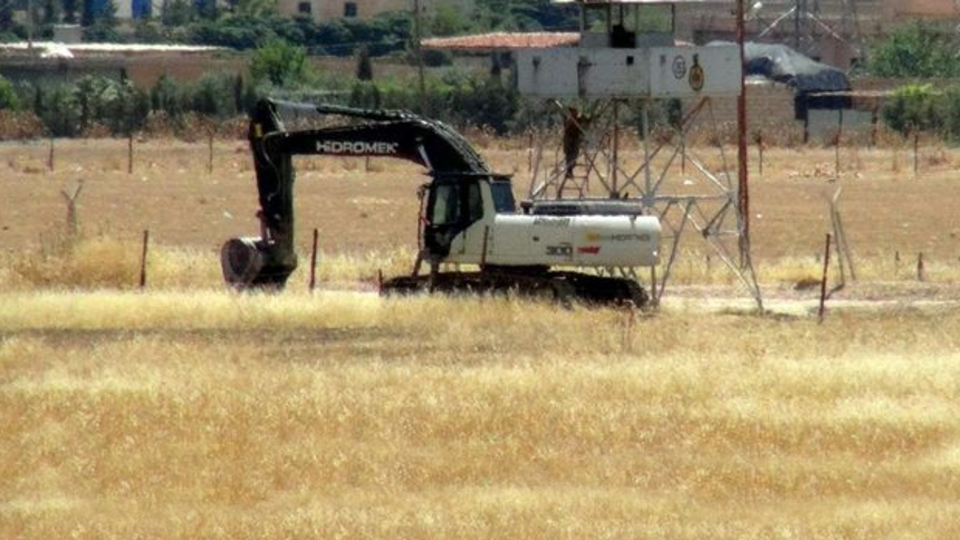 Sınırda askeri hareketlilik!