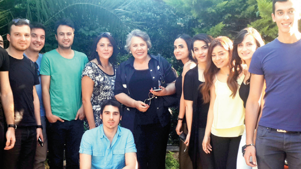 "Sanat hayatı dikenli bir yoldur"