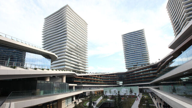 Zorlu'da rezidans-ofis bilmecesi!
