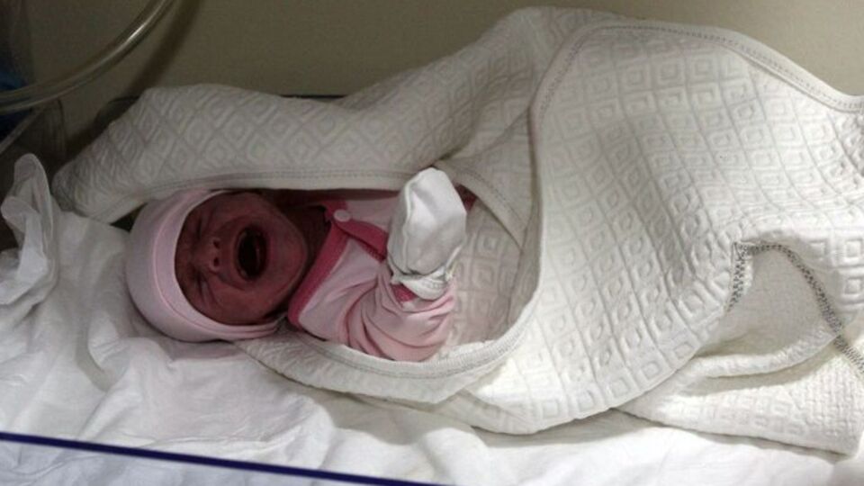 Tüm organları ters doğdu!