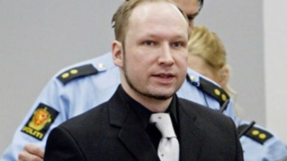 Norveç katliamcısı Breivik üniversiteye başvurdu