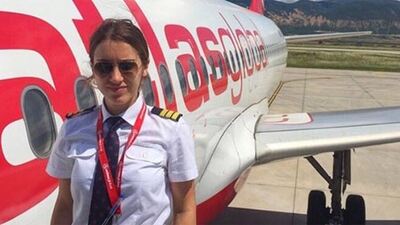 Yardımcı pilot oldu