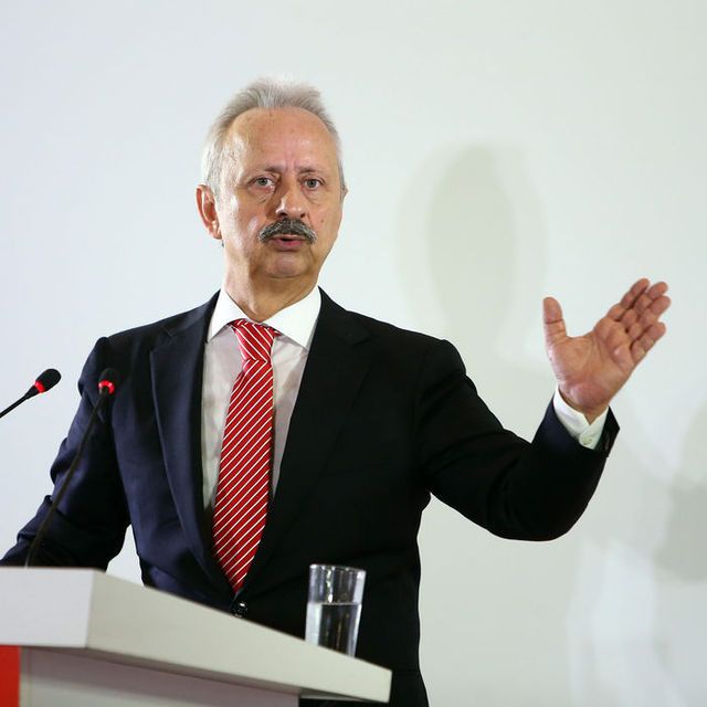 Gözler Ulusoy'da