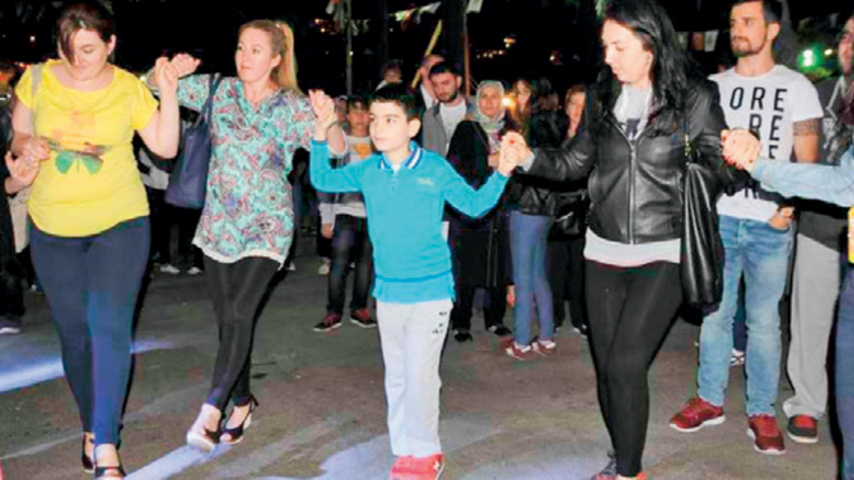 Karadeniz gecesi İstinye'de yaşanır