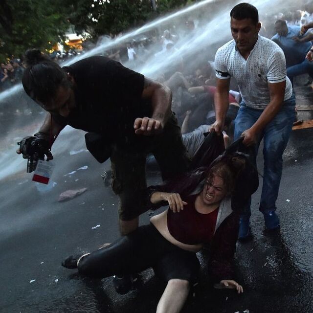O ülkede isyan büyüyor!