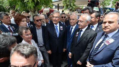 Gazeteci Cüneyt Arcayürek'e veda