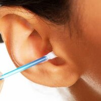 'Kulağınızı kesinlikle temizlemeyin'