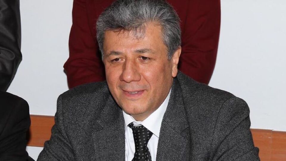 TBMM'deki odasında 'böcek' şüphesi