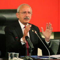 "Kimsenin yedek lastiği ya da bastonu olmayız"