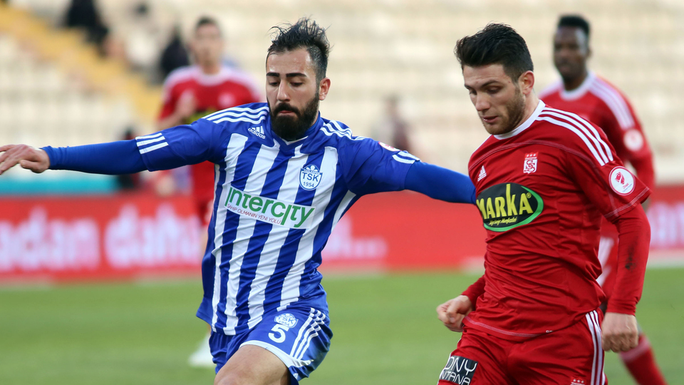 Göztepe, Musa Sinan ile anlaştı