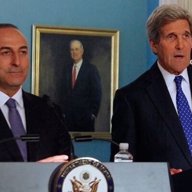 Çavuşoğlu ile Kerry arasında flaş görüşme