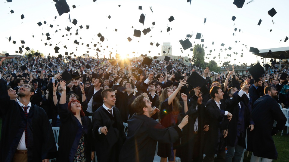 Boğaziçi Üniversitesi 148'inci mezunlarını uğurladı