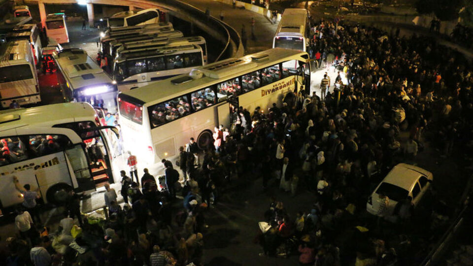 İstanbul´a gelen Ezidiler Mardin´e gönderildi