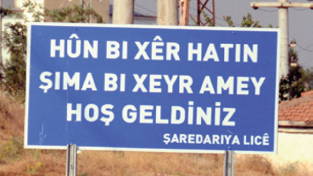 Tabelalar artık üç dilde