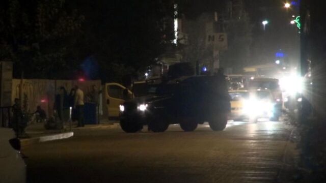 Cizre'de şüpheli araç polisi alarma geçirdi