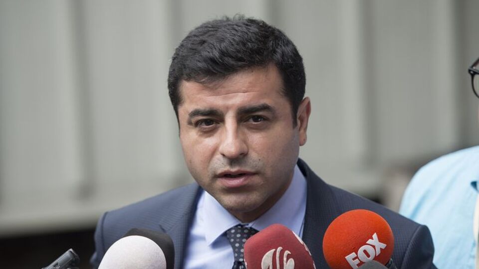 "MHP örtülü destek sunuyor"