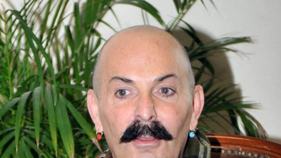 Cemil İpekçi'den haber var