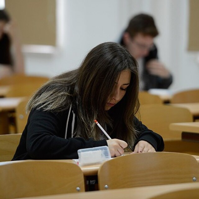 Liselerde devamsızlık süresi...