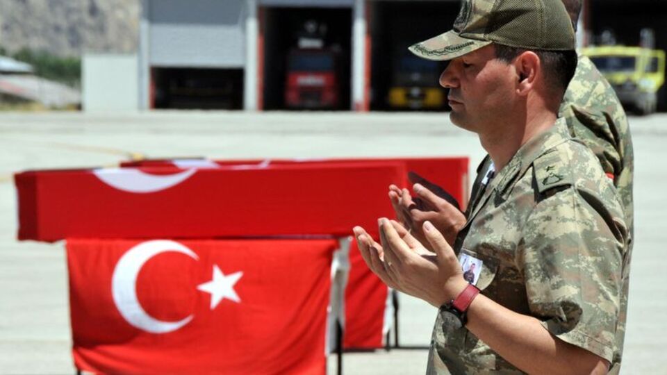 Şehitler, törenle memleketlerine uğurlandı