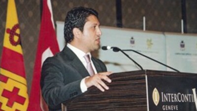 Ünlü işadamına şok!