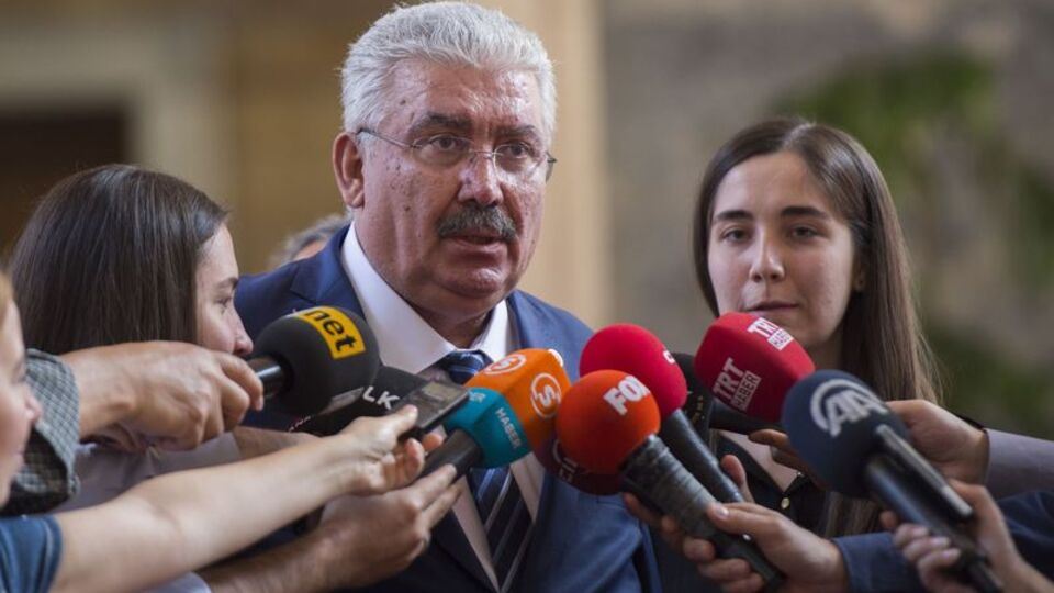MHP'den eleştirilere yanıt: CHP neden İhsanoğlu'na oy vermedi?