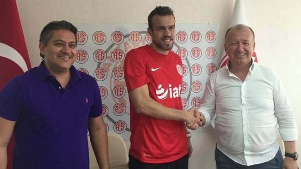 Antalyaspordan bir transfer daha