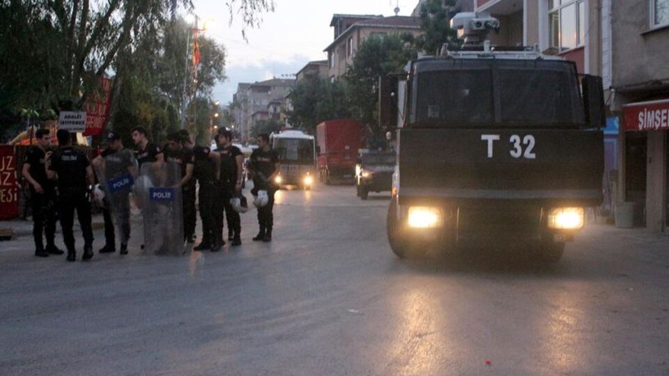 İstanbul'da şafak operasyonu