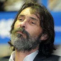 Erdal Beşikçioğlu imajını değiştirdi