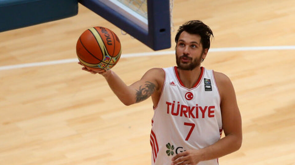 Cenk Akyol Beşiktaş'ta