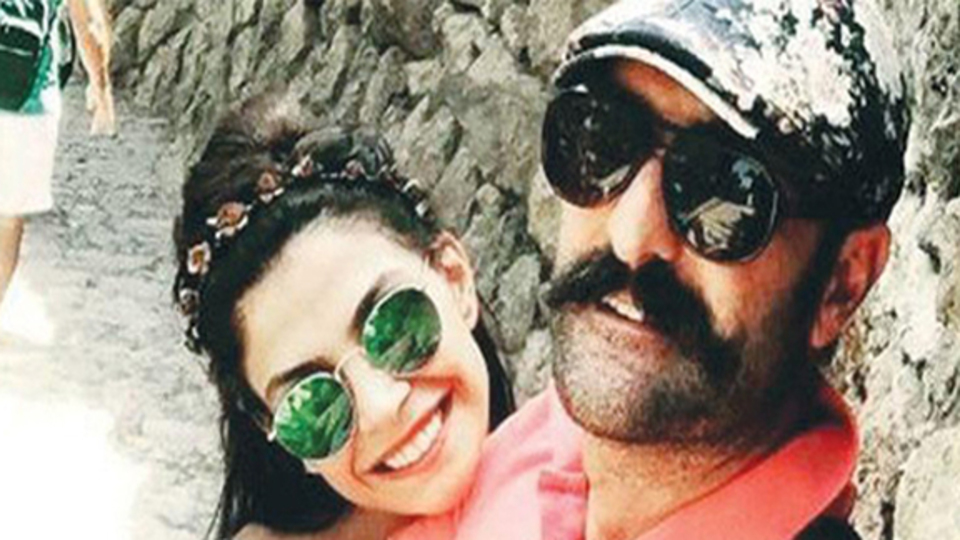 Timur Acar ile Eda Özerkan aşk yaşıyor