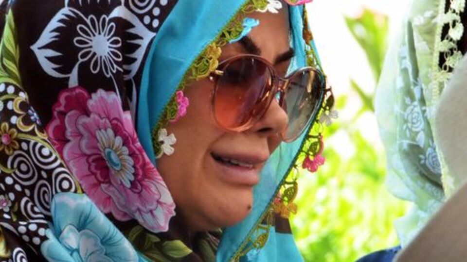 Ünlü oryantal gözyaşlarına boğuldu