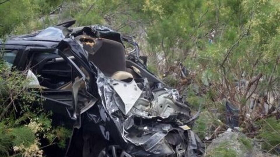 Artvin'de feci kaza: 3 ölü, 2 yaralı