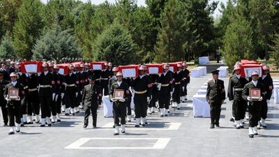 13 Şehidin gerekçesi: 'Askerler horluyordu, komutanların ihmali yok'