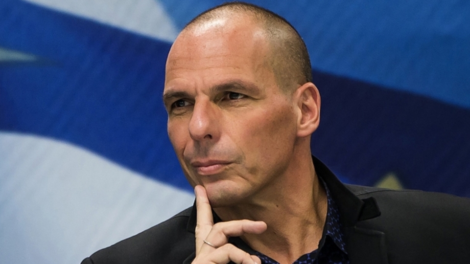 Yunanistan'da şok istifa!