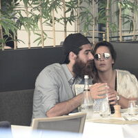 Eliz ve Benan'ın keyfi yerinde!