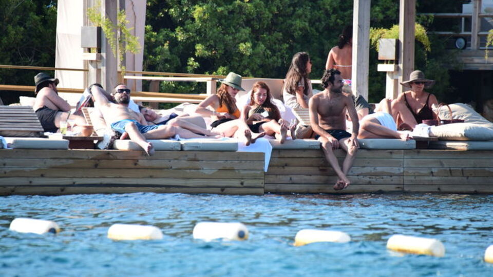 Balayı devam ediyor