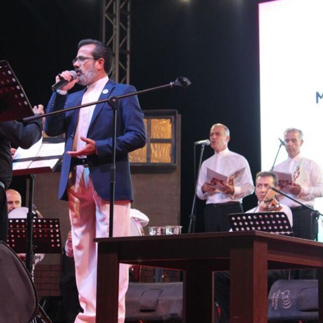 Özgecan için sahnede