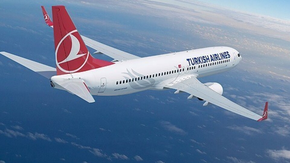 2 THY uçağı Atatürk Havalimanı'na geri döndü