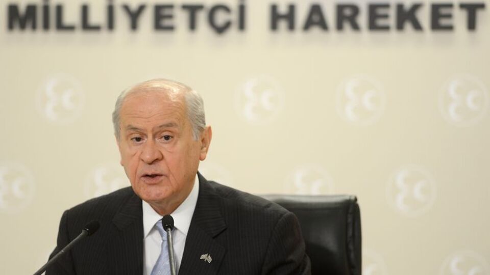 Devlet Bahçeli: Baktı ki ikisi de çekik göz...