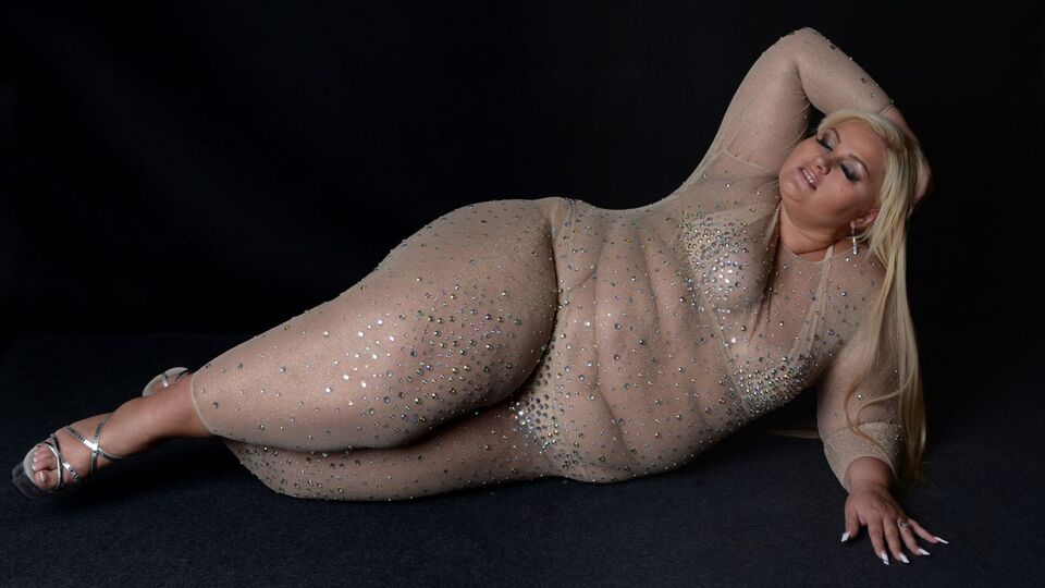 Britney Spears'ın kostümünü giydi